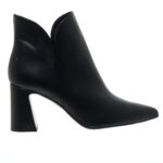 MOURTZI ΜΑΥΡΑ ΔΕΡΜΑΤΙΝΑ ΜΠΟΤΑΚΙΑ